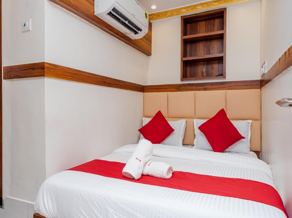 Hotel Kgn Near Cst Railway Station Mumbai And Haj House Mumbai Near Crawford Market Mumbai Exterior photo